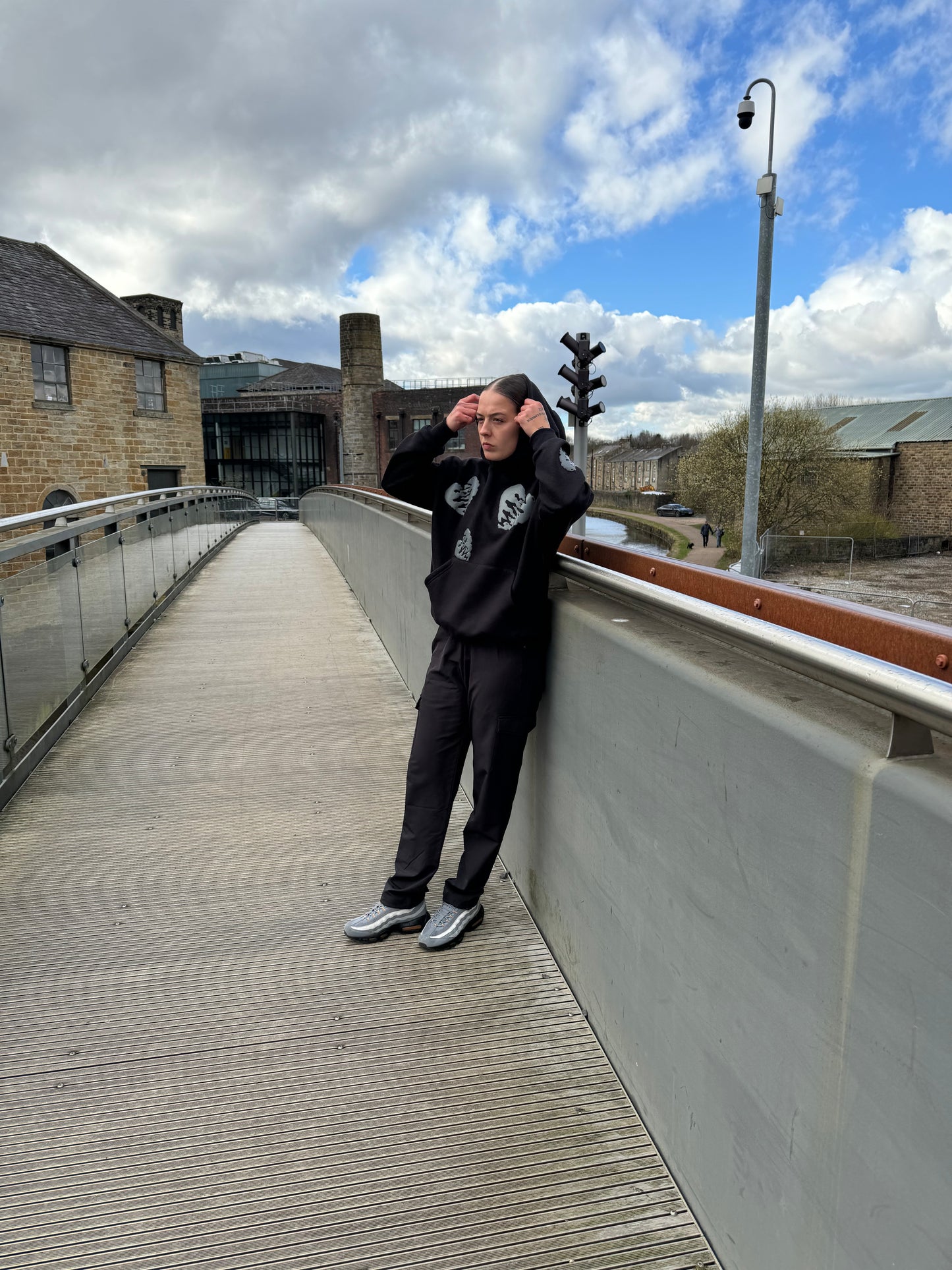 HARTE Broken Hoodie BLK/GRY
